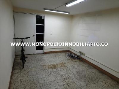 Casa de 5 alcobas en venta en Belen, Medellín, 403 m² · foto 8 de 17