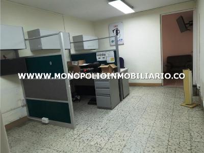 Casa de 5 alcobas en venta en Belen, Medellín, 403 m² · foto 9 de 17