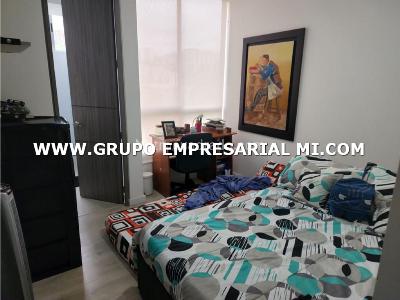 Apartamento de 3 alcobas en venta en El Escobero, Envigado, 140 m² · foto 10 de 13