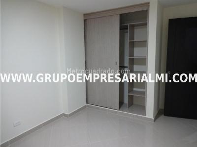 Apartamento de 3 alcobas en venta en Cabañas, Bello, 129 m² · foto 9 de 13