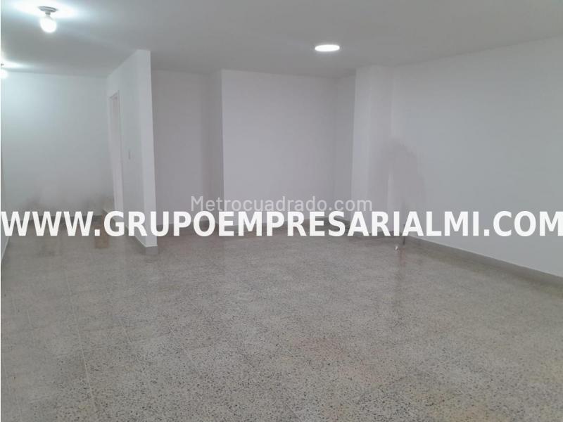 Spacious 3BR Apartment in Laureles