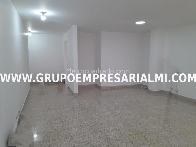 Spacious 3BR Apartment in Laureles - 3