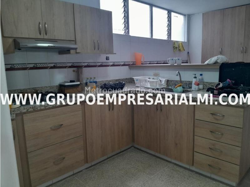 Spacious 3BR Apartment in Laureles - 4