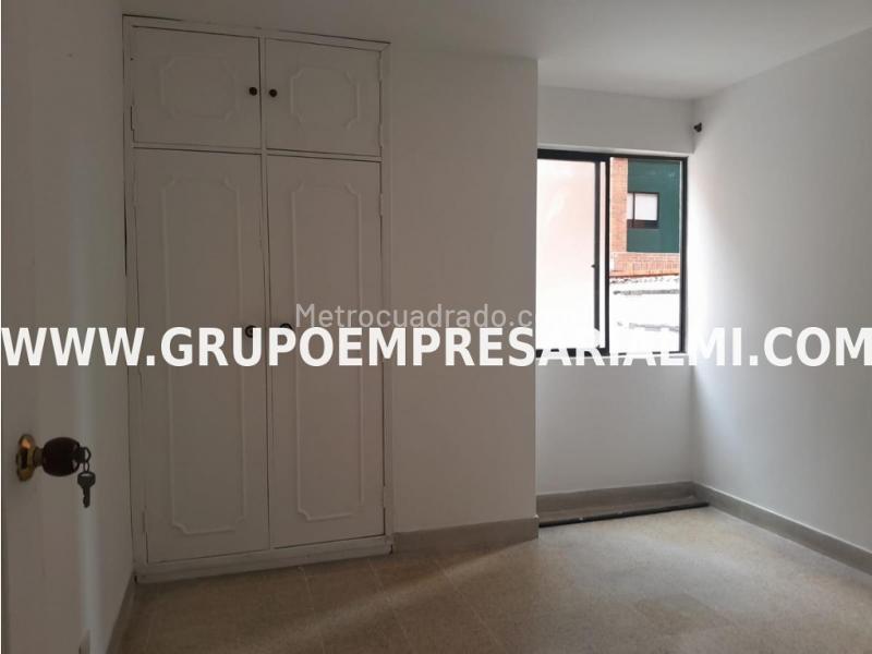 Spacious 3BR Apartment in Laureles - 6