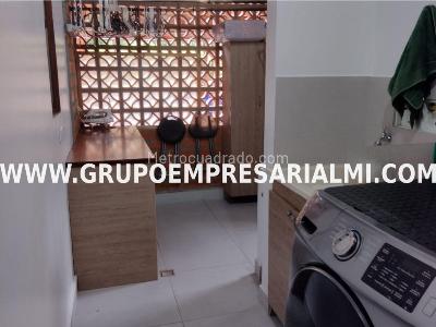Casa de 4 alcobas en venta en El Chocho, Envigado, 1200 m² · foto 18 de 20