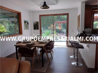 Casa de 4 alcobas en venta en El Chocho, Envigado, 1200 m² · foto 2 de 20