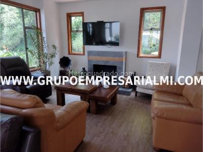 Casa de 4 alcobas en venta en El Chocho, Envigado, 1200 m² · foto 6 de 20