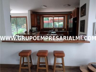 Casa de 4 alcobas en venta en El Chocho, Envigado, 1200 m² · foto 8 de 20