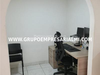 Apartamento de 2 alcobas en venta en Calasanz, Medellín, 87 m² · foto 11 de 12