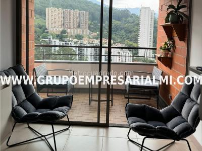 Apartamento en venta en El Poblado, Medellín · foto 3 de 9
