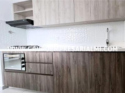 Apartamento de 3 alcobas en arriendo en El Poblado, Medellín, 77 m² · foto 4 de 14