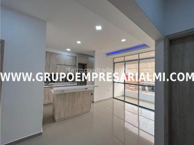 Apartamento de 3 alcobas en venta en Guayabal, Medellín, 88 m² · foto 3 de 15
