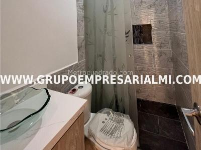 Apartamento de 3 alcobas en venta en Guayabal, Medellín, 88 m² · foto 12 de 15