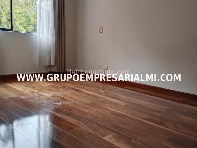 Apartamento de 4 alcobas en venta en El Poblado, Medellín, 157 m² · foto 12 de 20