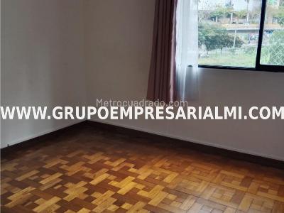 Apartamento de 4 alcobas en venta en El Poblado, Medellín, 157 m² · foto 15 de 20
