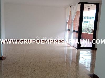 Apartamento de 4 alcobas en venta en El Poblado, Medellín, 157 m² · foto 20 de 20