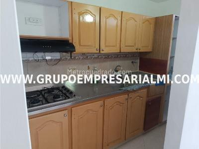 Apartamento de 4 alcobas en venta en El Poblado, Medellín, 157 m² · foto 2 de 20
