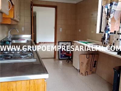 Apartamento de 4 alcobas en venta en El Poblado, Medellín, 157 m² · foto 4 de 20