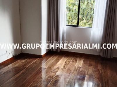Apartamento de 4 alcobas en venta en El Poblado, Medellín, 157 m² · foto 8 de 20