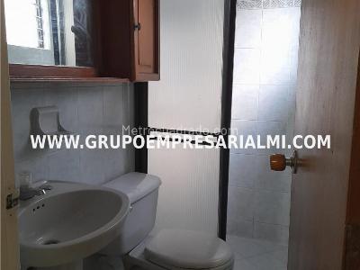 Casa de 2 alcobas en venta en Suramerica, Itagüí, 62 m² · foto 8 de 19