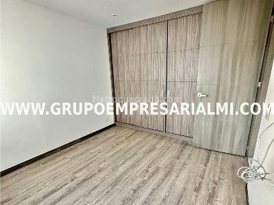 Apartamento de 3 alcobas en venta en Laureles, Medellín, 104 m² · foto 15 de 20