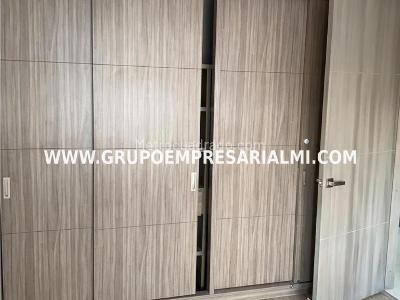 Apartamento de 3 alcobas en venta en Laureles, Medellín, 104 m² · foto 17 de 20