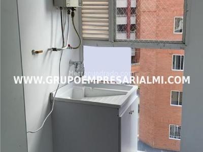 Apartamento de 3 alcobas en venta en Laureles, Medellín, 104 m² · foto 20 de 20