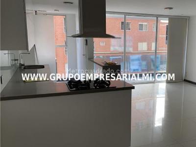 Apartamento de 3 alcobas en venta en Laureles, Medellín, 104 m² · foto 6 de 20