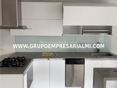 Apartamento de 3 alcobas en venta en Laureles, Medellín, 104 m² · foto 7 de 20
