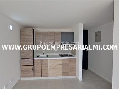 Apartamento en venta en El Poblado, Medellín · foto 2 de 16
