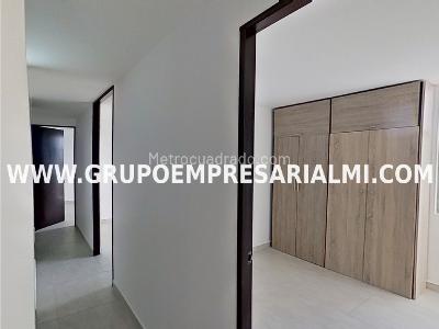 Apartamento en venta en El Poblado, Medellín · foto 4 de 16