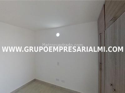 Apartamento en venta en El Poblado, Medellín · foto 8 de 16