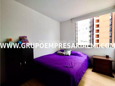 Apartamento de 3 alcobas en venta en El Poblado, Medellín, 86 m² · foto 13 de 20