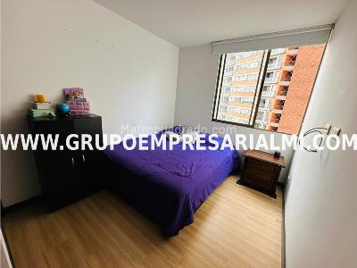 Apartamento de 3 alcobas en venta en El Poblado, Medellín, 86 m² · foto 15 de 20