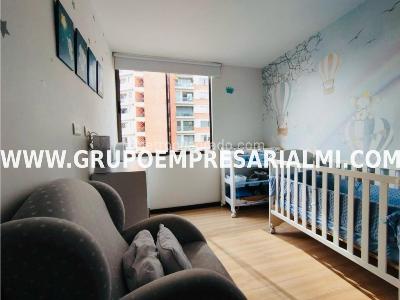 Apartamento de 3 alcobas en venta en El Poblado, Medellín, 86 m² · foto 17 de 20