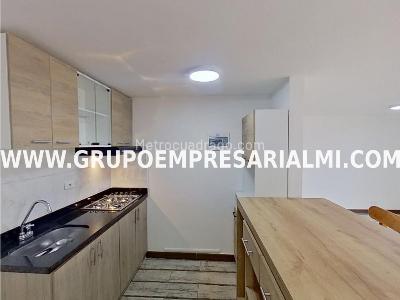 Apartamento de 3 alcobas en venta en El Trapiche, Bello, 75 m² · foto 4 de 10