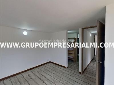 Apartamento de 3 alcobas en venta en El Trapiche, Bello, 75 m² · foto 6 de 10