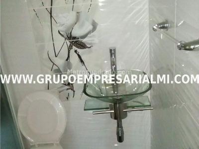 Apartamento de 2 alcobas en venta en Niquia, Bello, 56 m² · foto 4 de 7