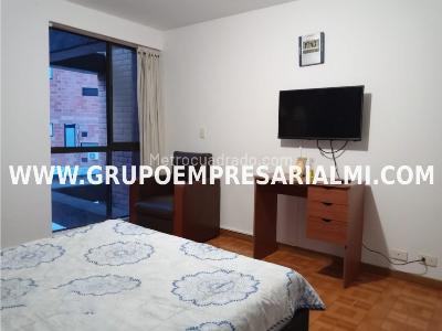 Apartamento en venta en Laureles, Medellín · foto 4 de 10