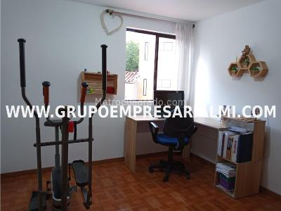 Apartamento en venta en Laureles, Medellín · foto 9 de 10