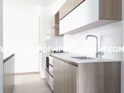 Apartamento de 3 alcobas en venta en Vegas De San Jose, Sabaneta, 89 m² · foto 2 de 20