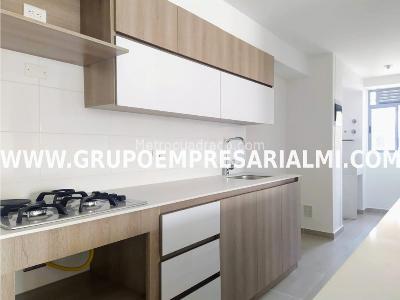 Apartamento de 3 alcobas en venta en Vegas De San Jose, Sabaneta, 89 m² · foto 4 de 20