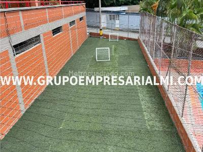 Apartamento en venta en Robledo, Medellín · foto 10 de 11