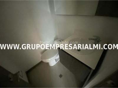 Apartamento de 2 alcobas en arriendo en El Poblado, Medellín, 70 m² · foto 11 de 11