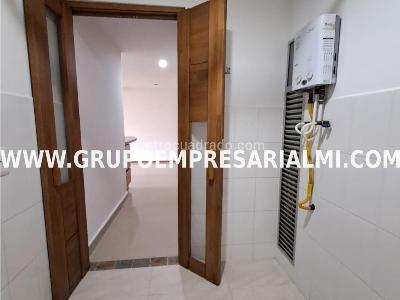 Apartamento de 2 alcobas en venta en Las Lomitas, Sabaneta, 87 m² · foto 13 de 20