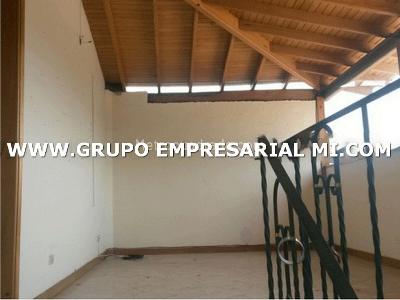 Apartamento de 4 alcobas en arriendo en El Velodromo, Medellín, 190 m² · foto 10 de 14