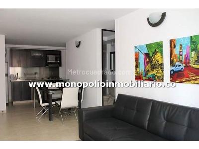 Apartamento en arriendo en El Poblado, Medellín · foto 2 de 16