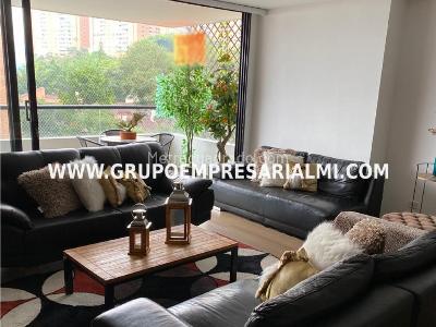 Apartamento en venta en Loma De Las Brujas, Envigado · foto 3 de 18