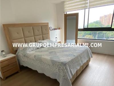 Apartamento en venta en Loma De Las Brujas, Envigado · foto 5 de 18