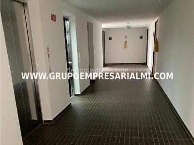 Apartamento en venta en Loma De Las Brujas, Envigado · foto 17 de 18
